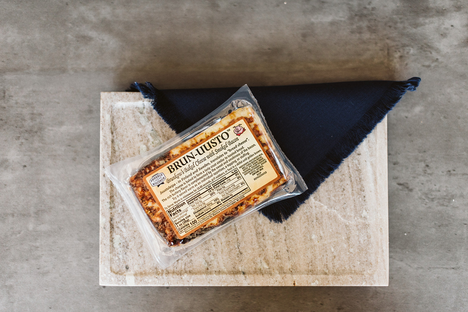 Brun-uusto Baked Cheese with Smoked Bacon